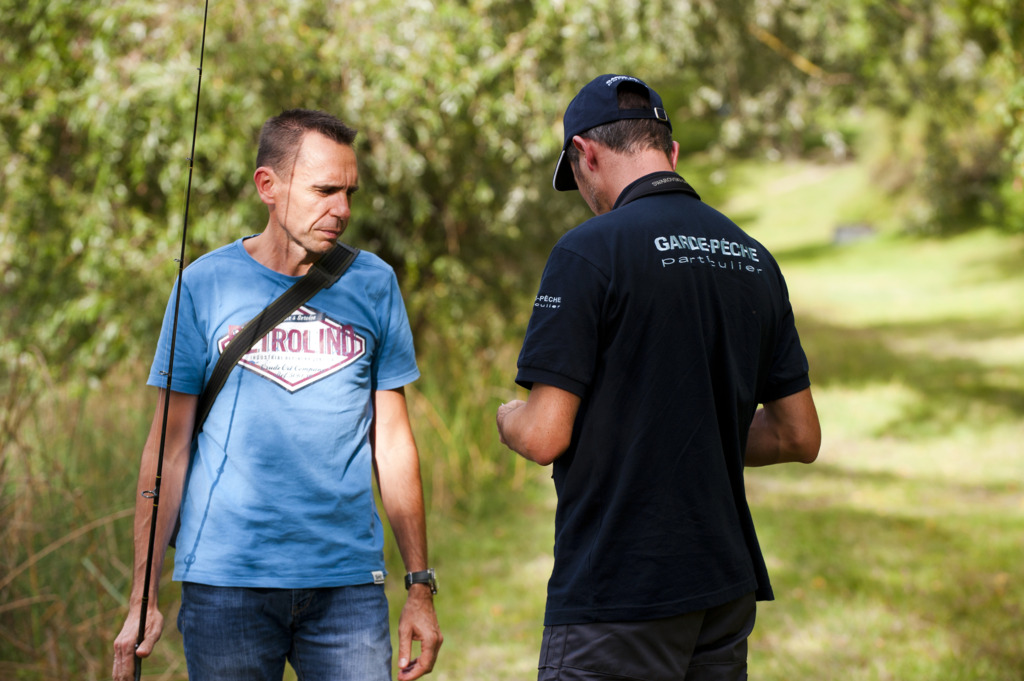 la police de la peche 49